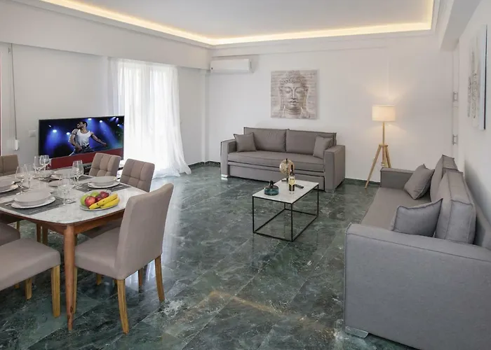 Roomy And Comfortable Apartment Near Acropolis By Ghh