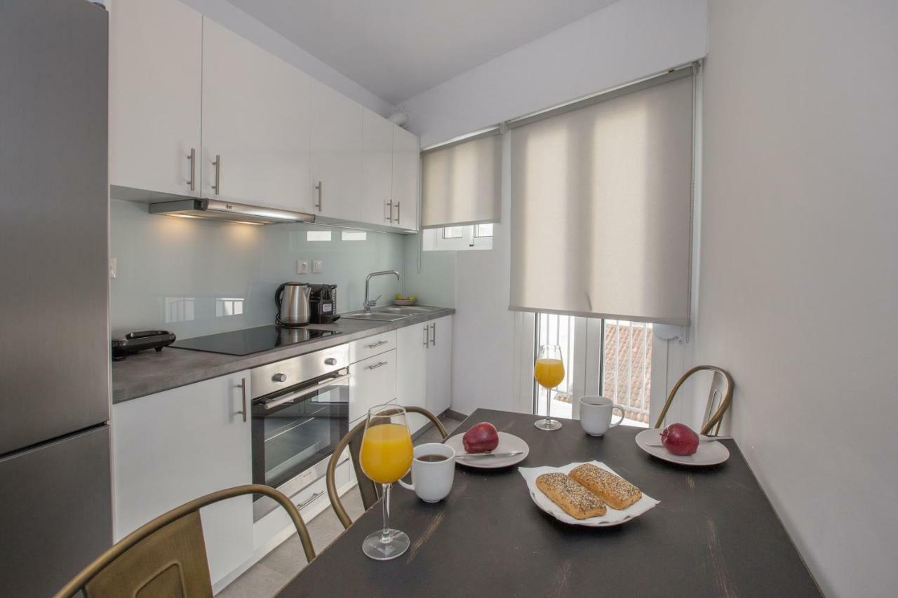 Roomy And Comfortable Near Acropolis By Ghh Apartment *