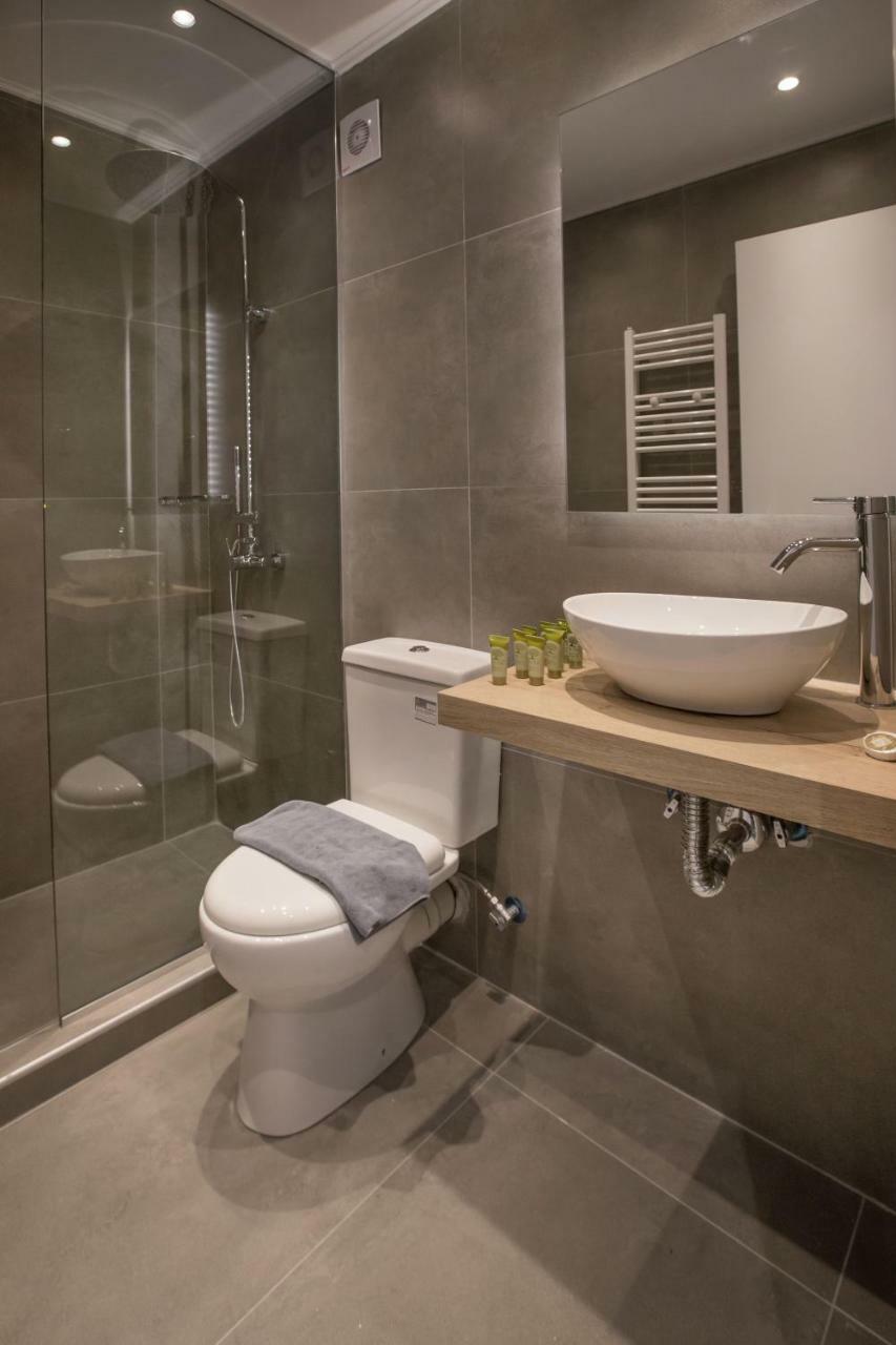 Roomy And Comfortable Near Acropolis By Ghh *